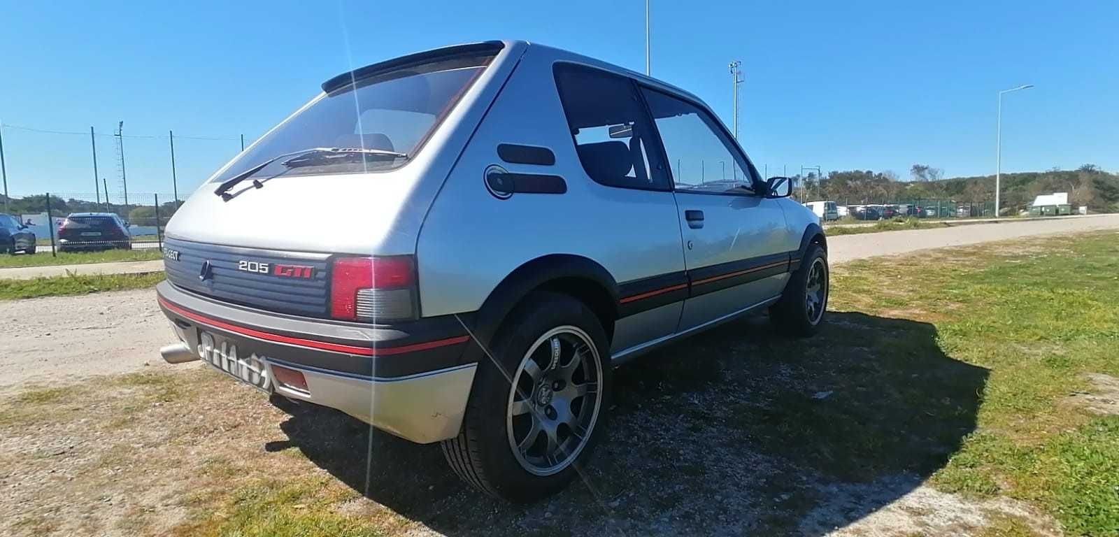 Peugeot 205 GTI 1.6 - Motor 1.9