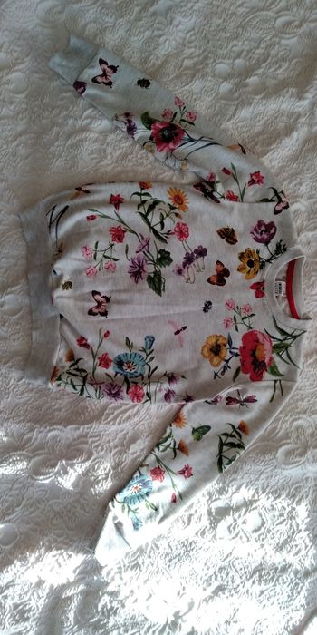 Кофточка на девочку 134 размер