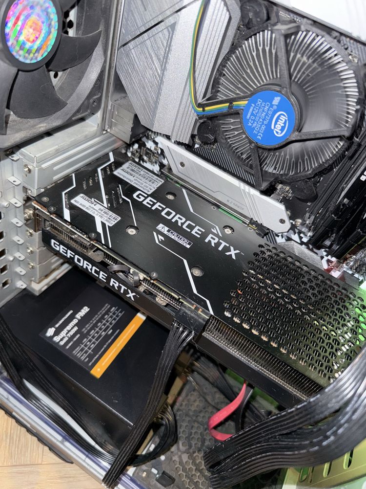 Komputer gamingowy i5-10400F RTX 3060 16GB RAM Monitor 27” + RGB