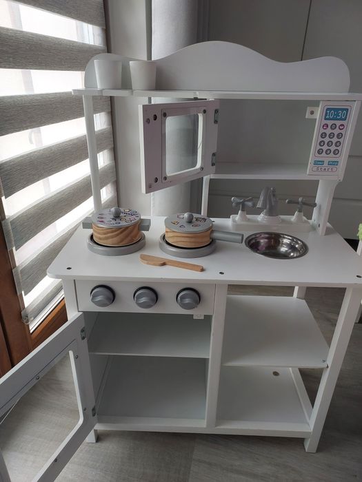 Kuchnia drewniana dla dzieci 2+