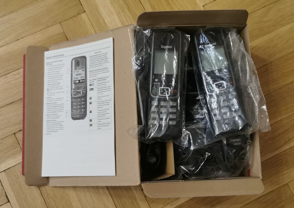 Telefon stacjonarny Gigaset A420 DUO / 2 słuchawki + 2 bazy