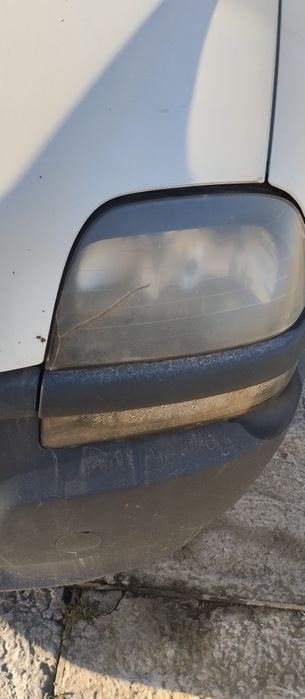 Фари Добло 2003 р