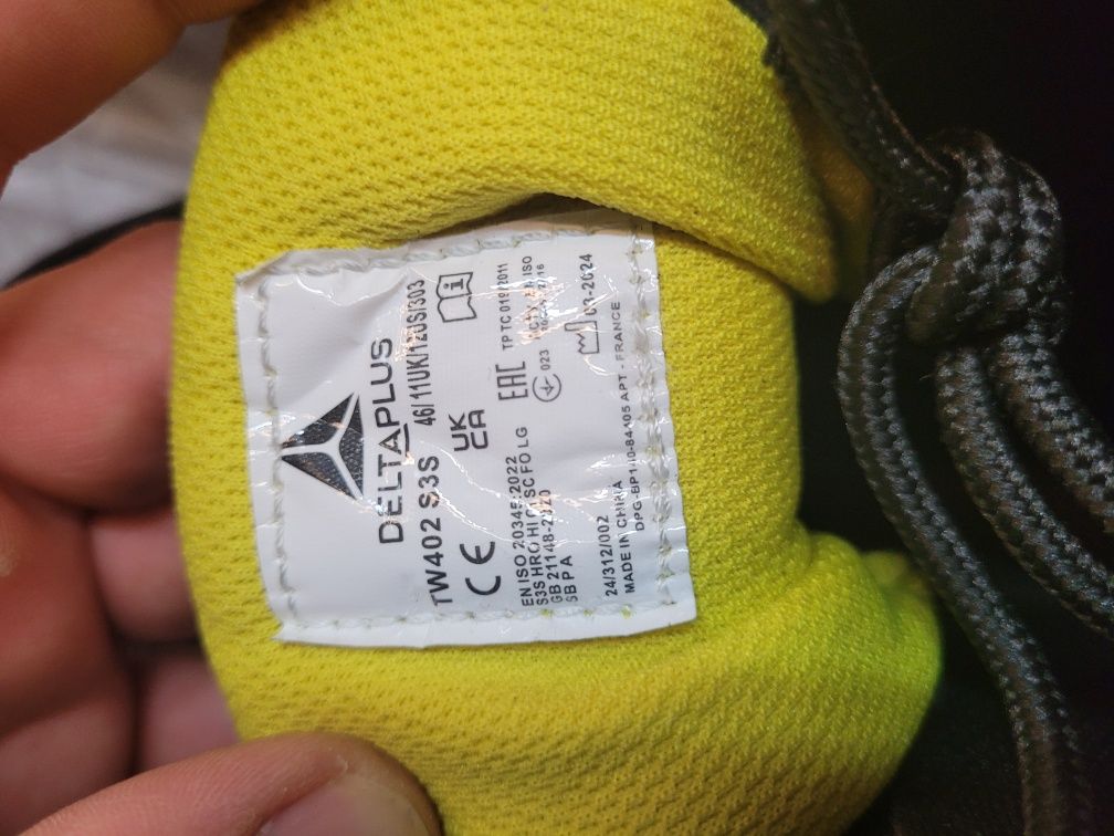 Buty robocze Delta Plus Tw 402 s3s  rozmiar 46 nowe