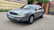 Продам Ford (не розмитнений)