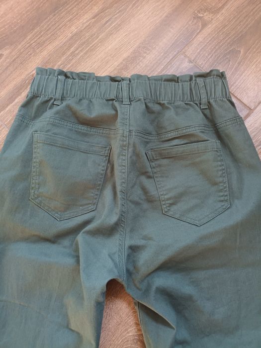 Spodnie khaki  XL