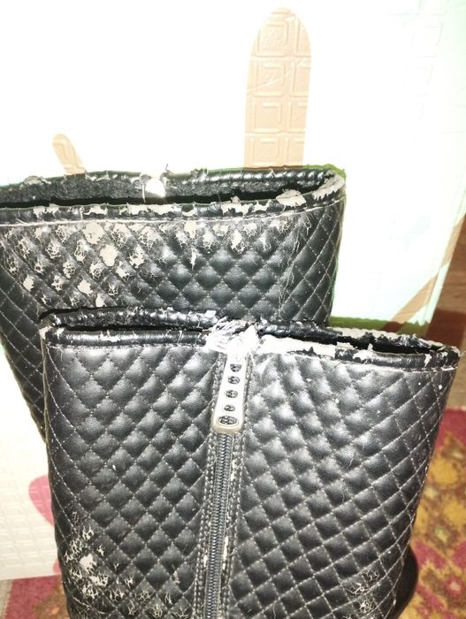 Демисезонные женские сапоги 39 размер