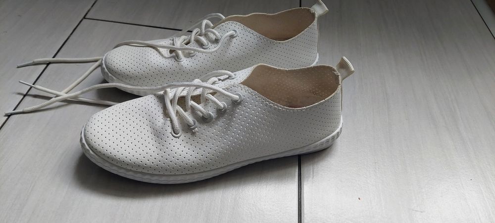 Tenisówki eleganckie rozmiar 38
