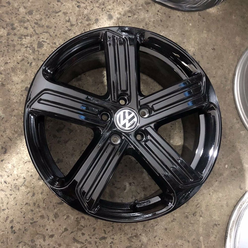 r18 5x112 VW R-Line /GTI Golf Jetta Passat Tiguan Original