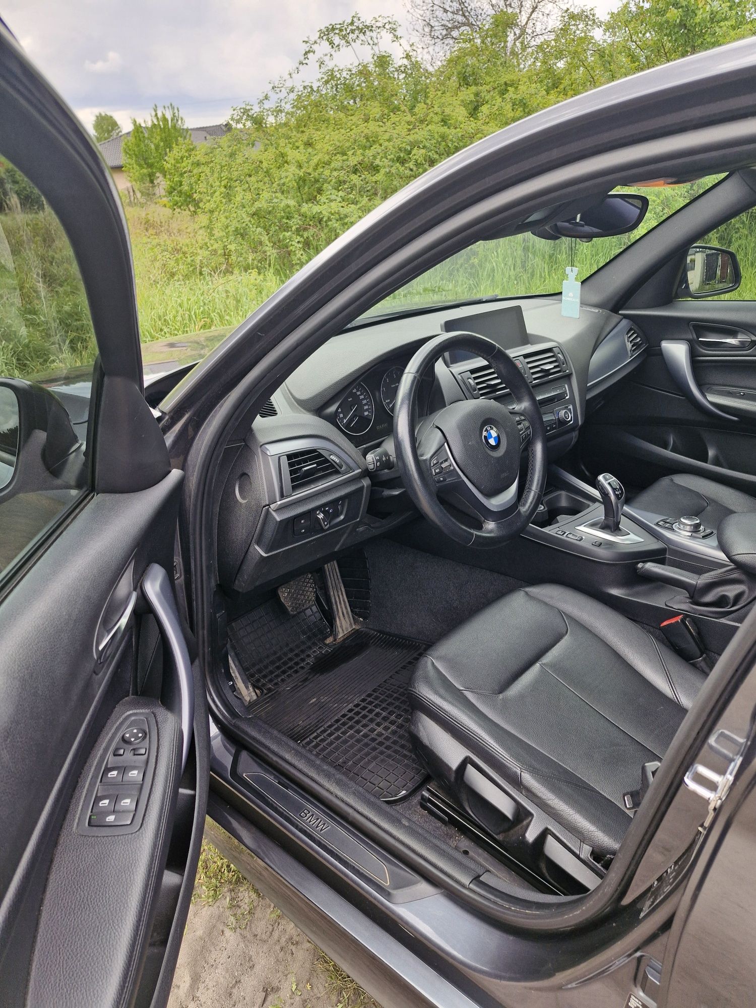 BMW seri 1 1.25d 218 km xenon m pakiet automat