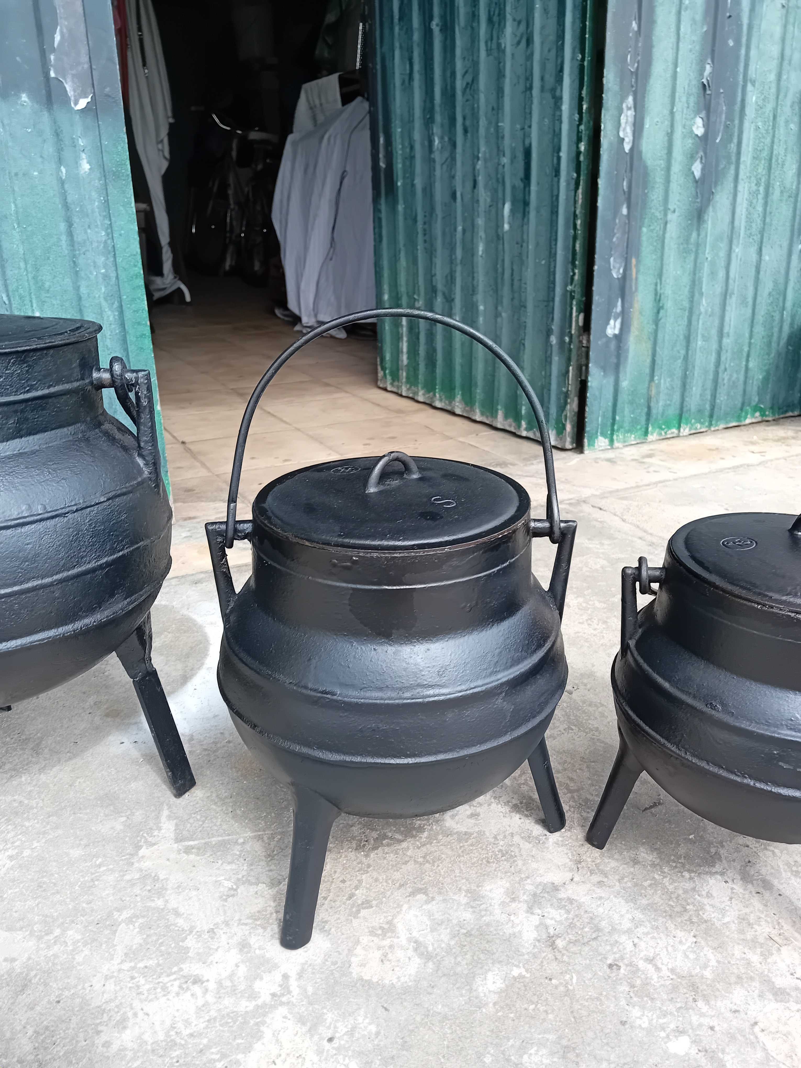 Conjunto Panelas Ferro