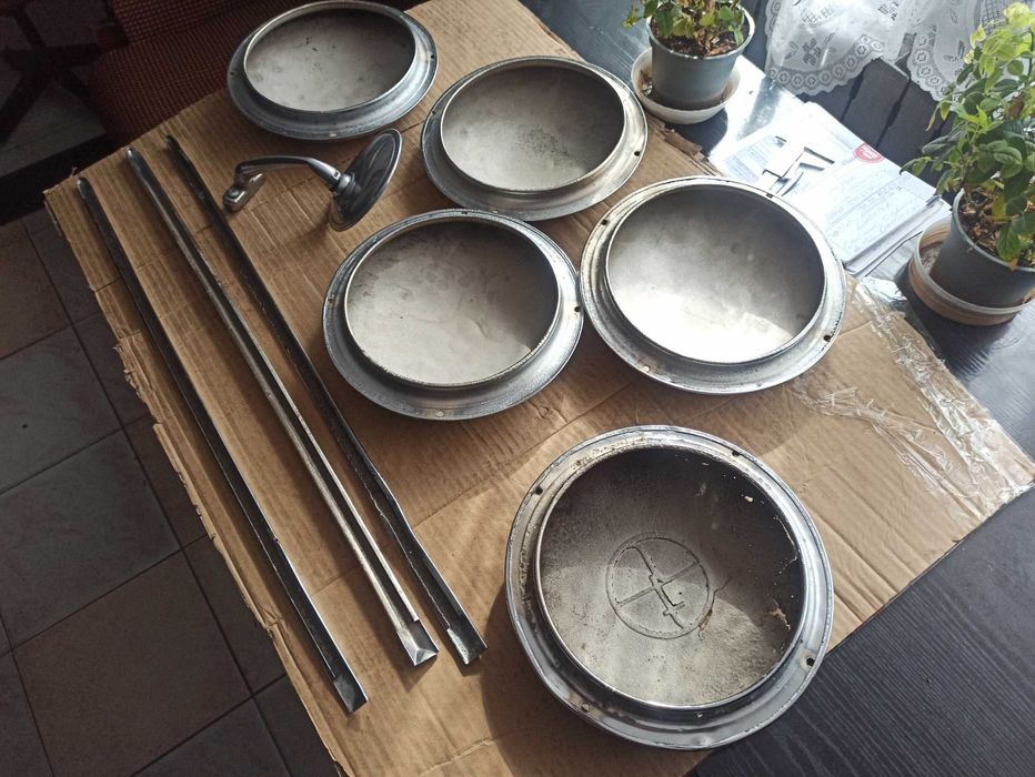 Kołpaki Syrena  Warszawa  unikat  Rarytas