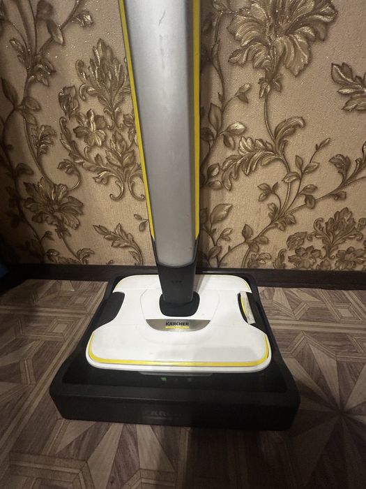 Миючий пилосос Karcher FC7