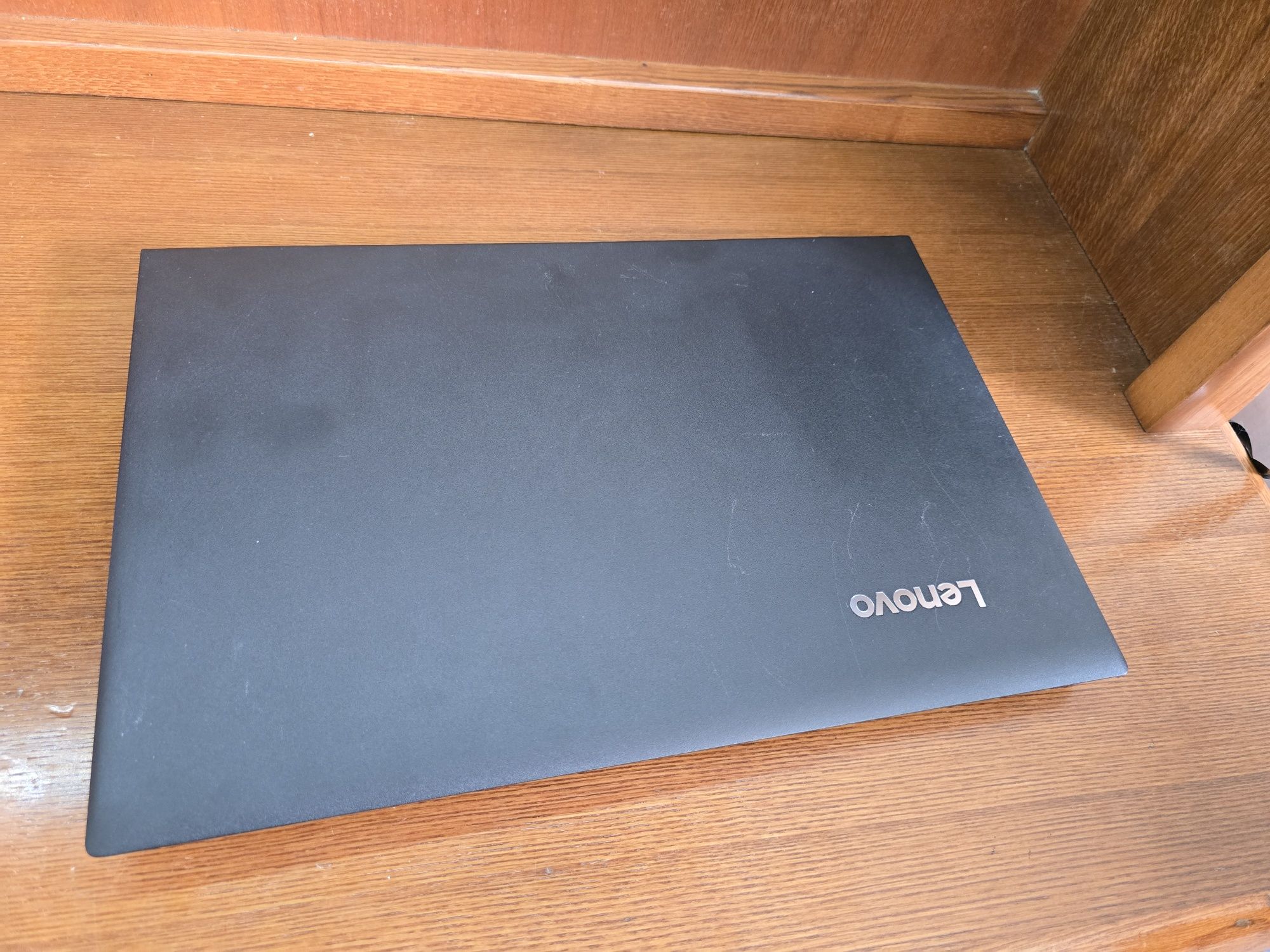 Portátil Lenovo com SSD