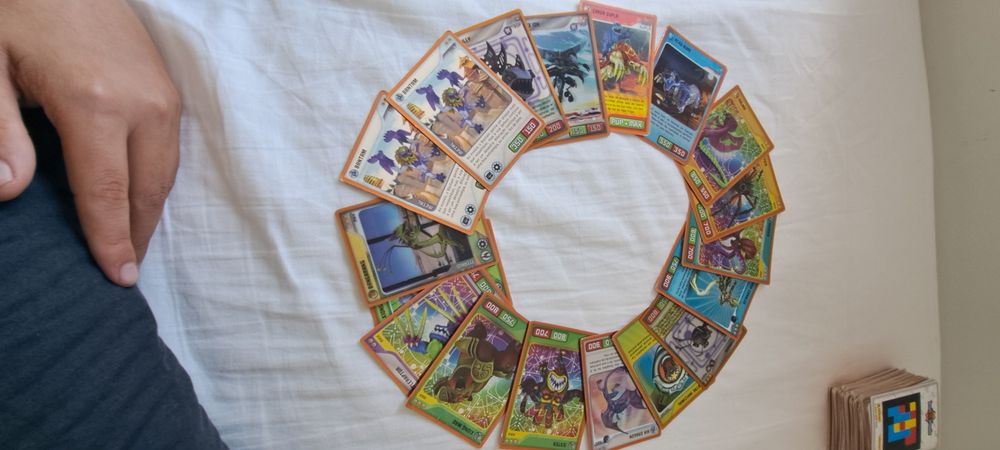 Cartas invizimals raras