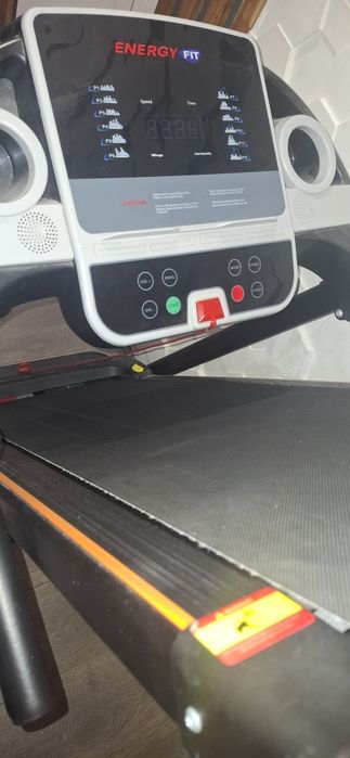 Компактна бігова доріжка