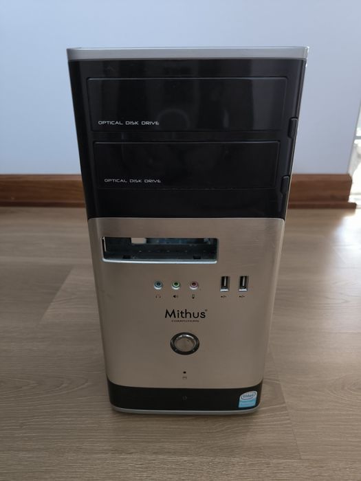 Vendo caixa Micro ATX Mithus64284477960067120