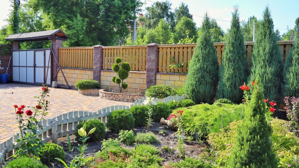 Продаж будинку зі зрубу (карпатська смерека), с. Мала Бугаївка.