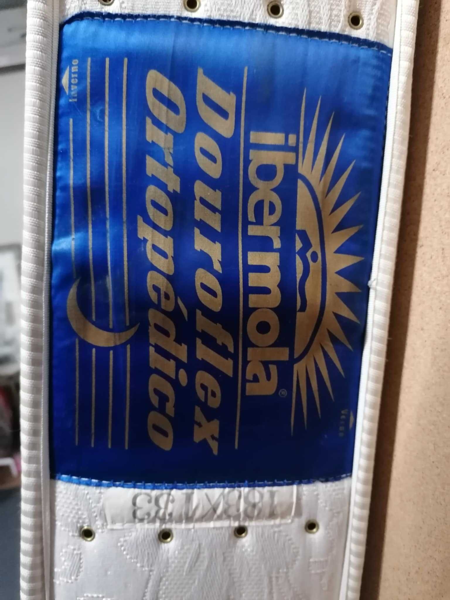 Cama de Casal com colchão ortopédico incluído