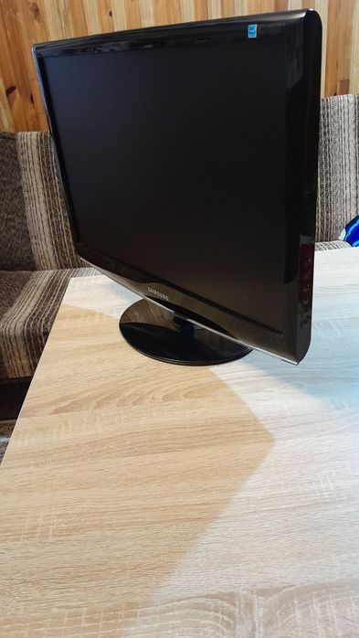 Monitor samsung 22 cali