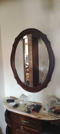 Espelhos com moldura em madeira