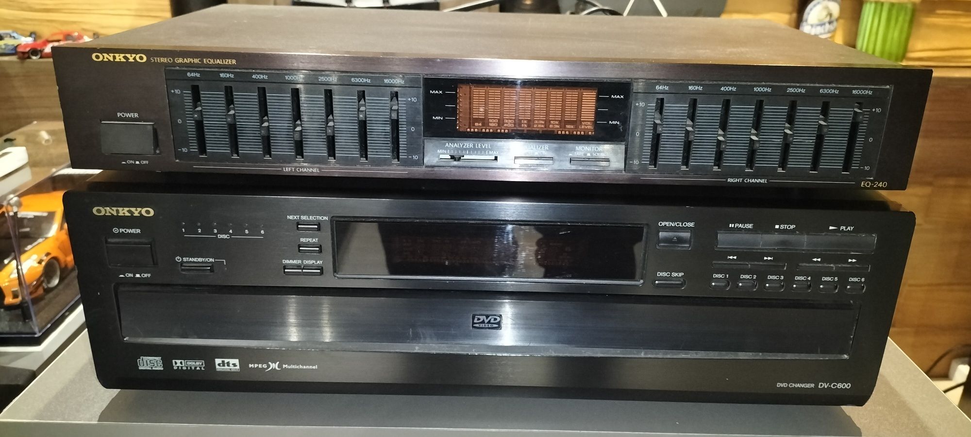 Onkyo Equalizer Korektor EQ-240 i Zmieniarka DVD DV-C600 6DVD/CD