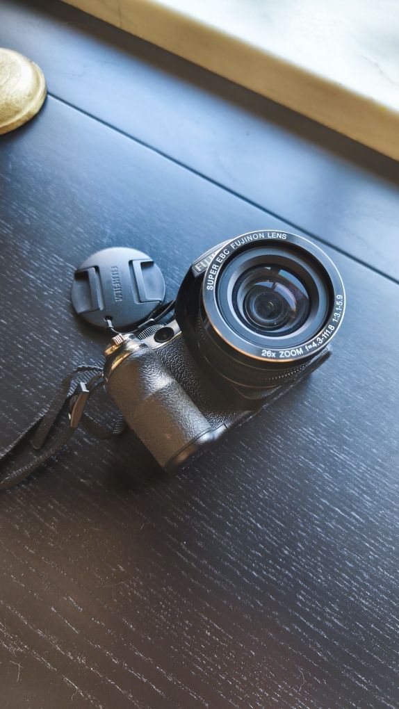 Camera Fujifilm Finepix S4300