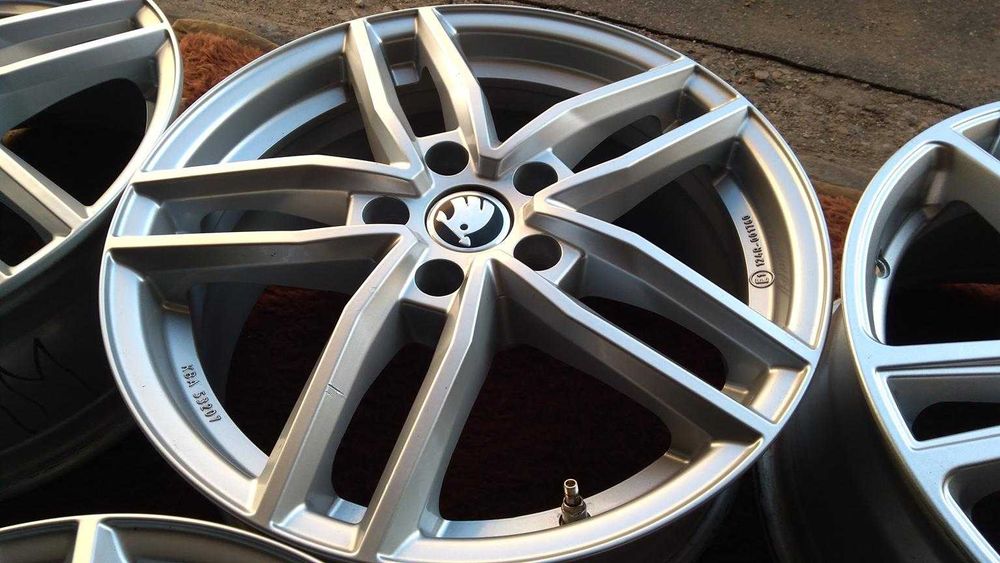 [HM] TIGUAN Golf SUPERB 7x17 Octavia A3 T-roc KAROQ Q2 YETI 5x112