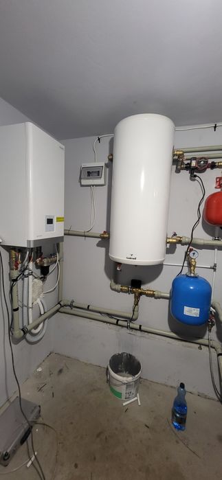 Hydraulik, instalacje wodne, grzewcze, sanitarne, odpływy, kanalizacja