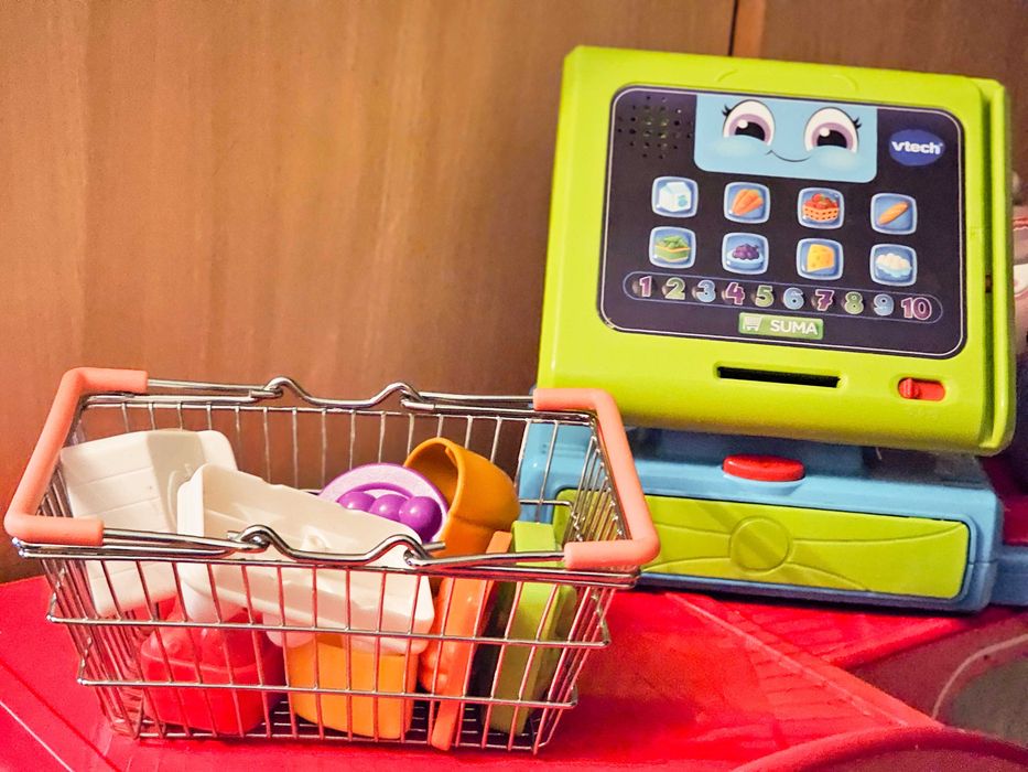 KidKraft Kuchenka d/dzieci MDF, Kasa VT, Czajnik FisherPrice i dodatki