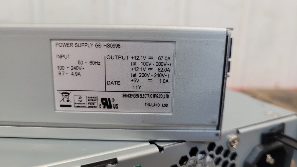 Блок питания HITACHI 1000W.