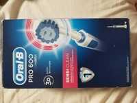 Oral B - pro 600.