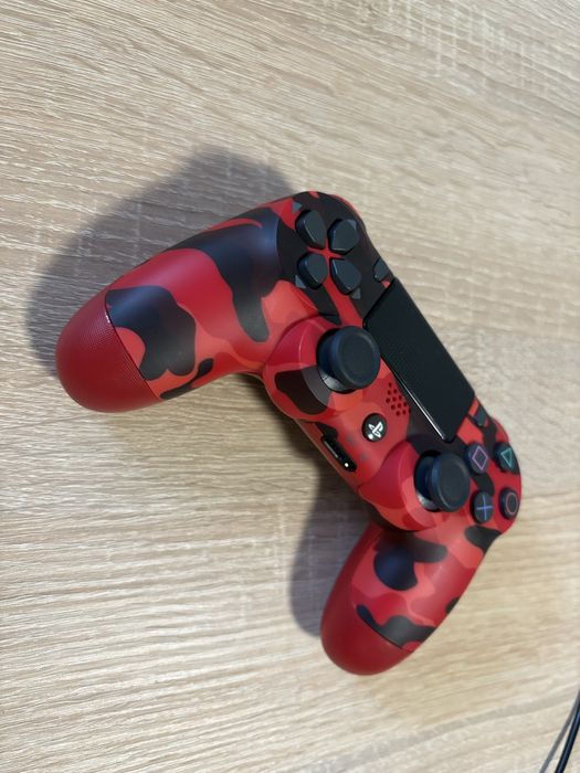 Геймпад Dualshock 4
