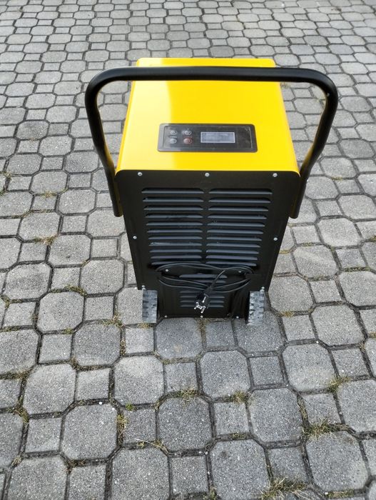 Osuszacz powietrza Darmowy transport  50l na dobę Wynajem