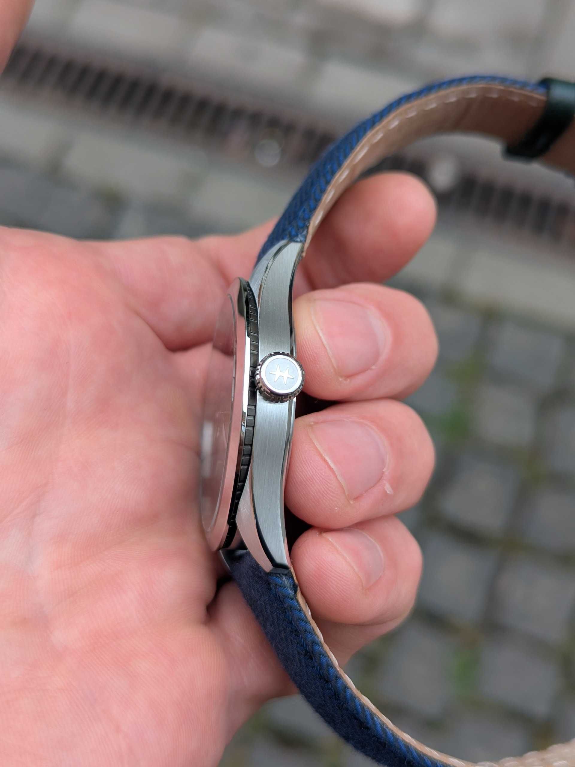 HAMILTON Broadway Day Date Quartz