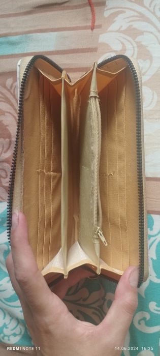 Продам кошелек женский