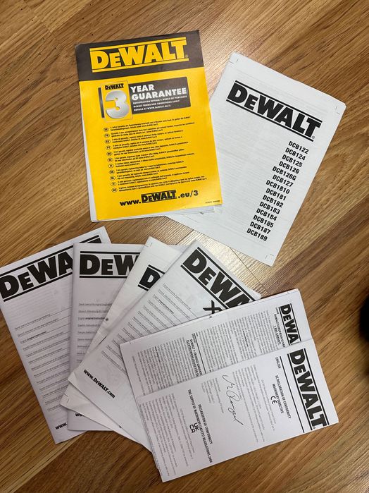 Професійний набір інструментів DeWALT DCK2060D2T