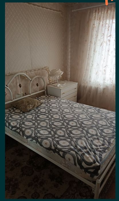 2ком КВ  мрн Артёма,район Лесной в Славянске посуточно с кондиционером