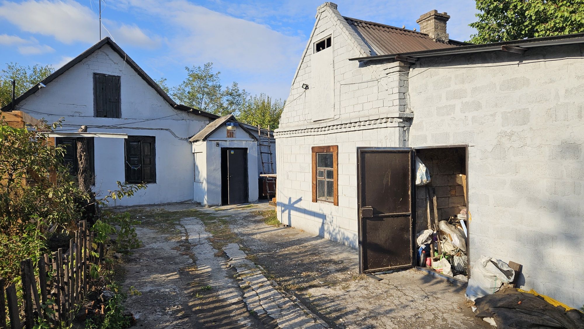 Продам 1/2 Дома на Колеусовской 9000$цена  снижена