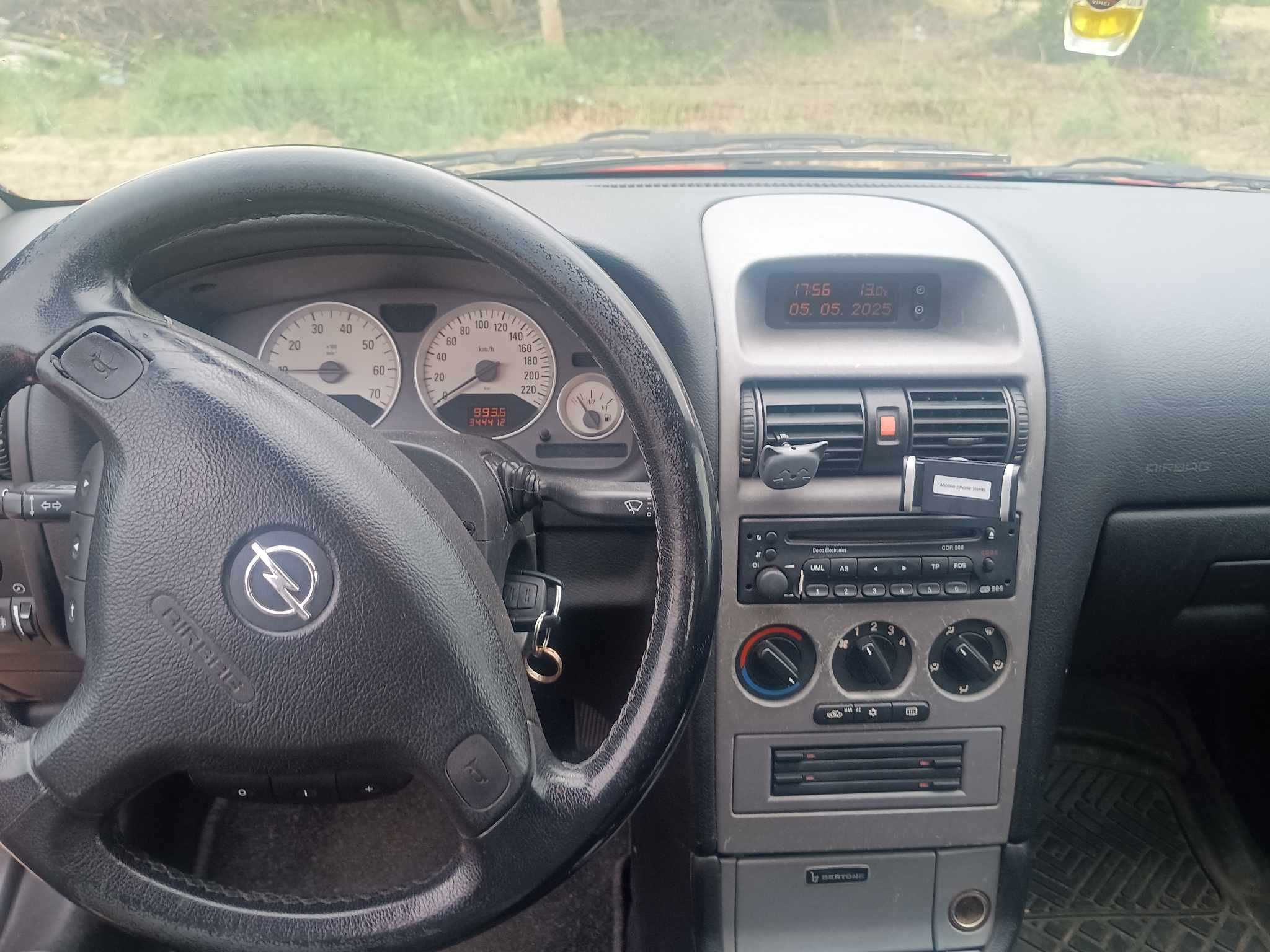 Opel Astra G II Bertone