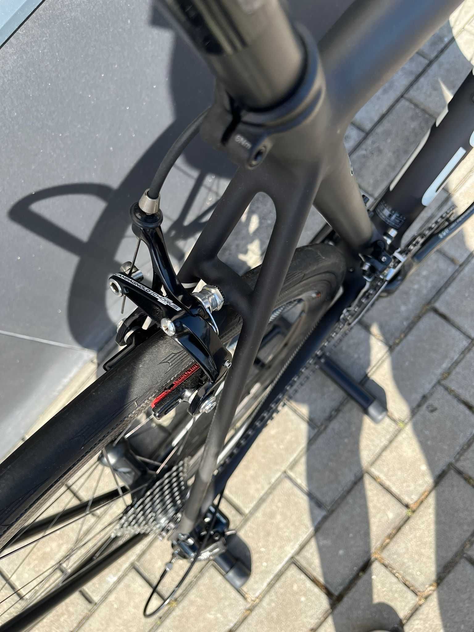 BICICLETA USADA Focus Izalco Max Campagnolo Chorus