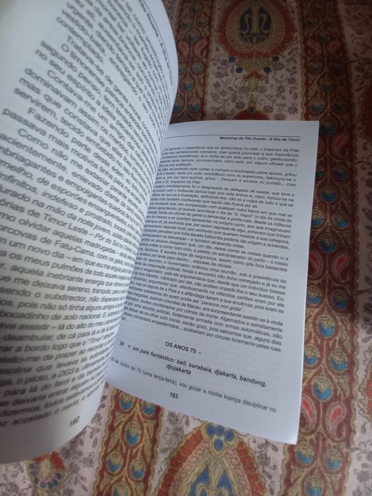 Livro sobre Timor Memórias de Tito Duarte