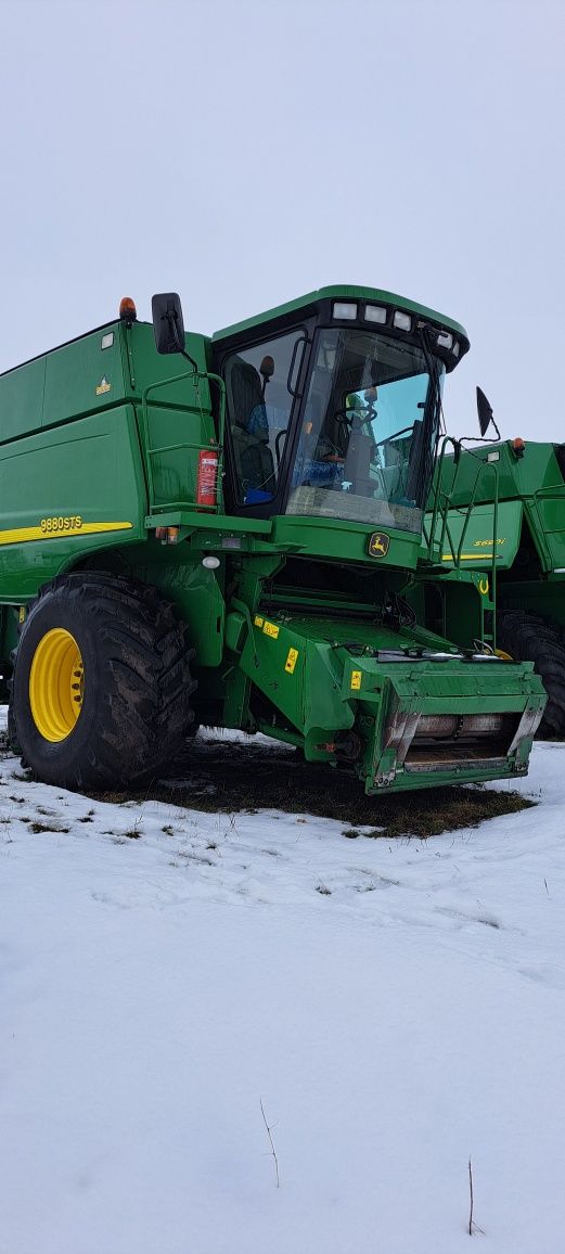 Комбайн John Deere 9880STS 3500/2200 напрацювання