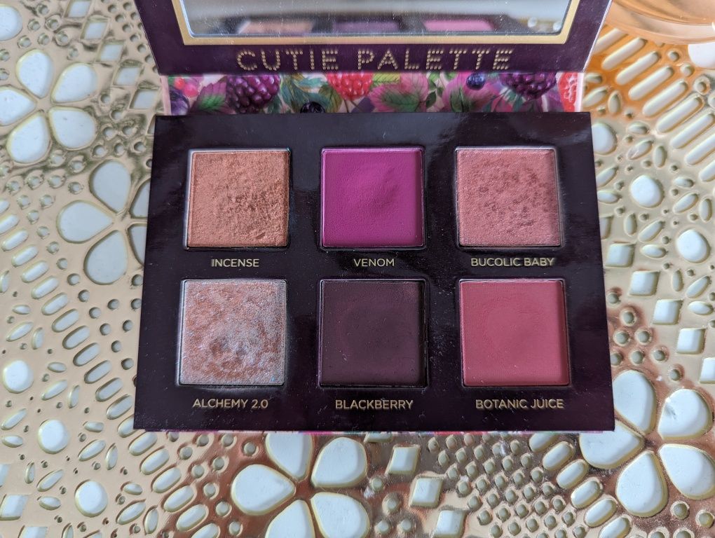 Nabla Cutie Palette Wild Berry paleta cieni