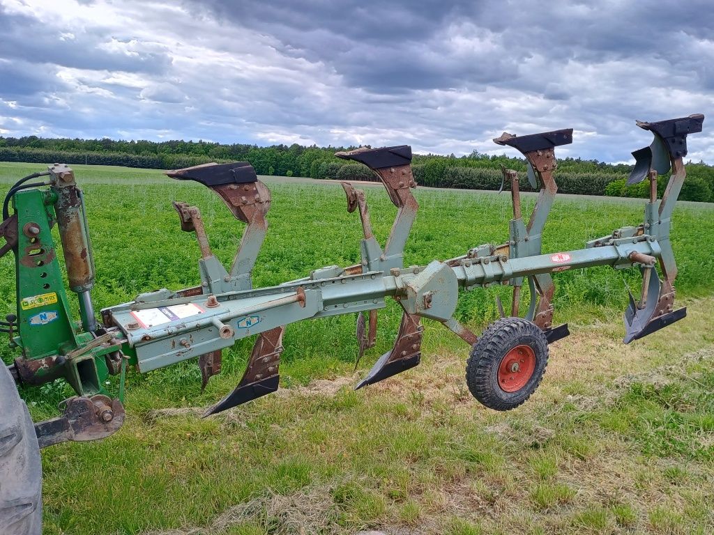 Pług Fenet 4-skibowy obrotowy kuhn, huard, goizin, gregoire besson