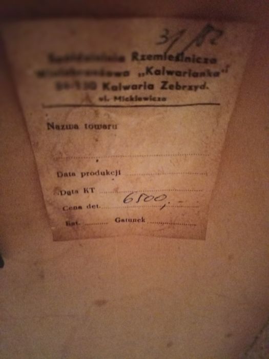 Stolik kawowy PRL „Kalwarianka”, lata 70., blat z szachownicą