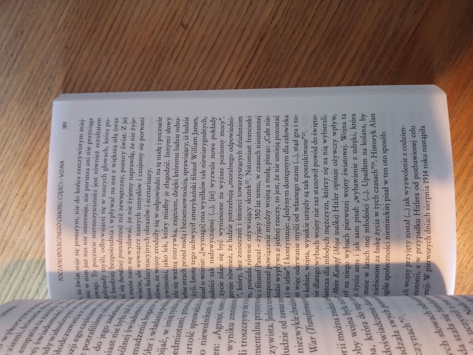 Upadek. Steve Taylor