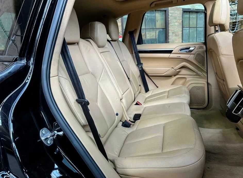PORSCHE Cayenne S Hybrid 3.0 v6