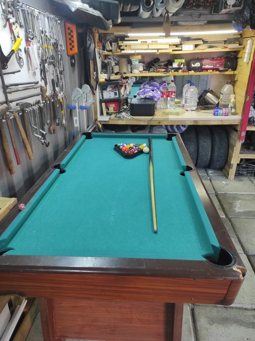 Стіл для американки