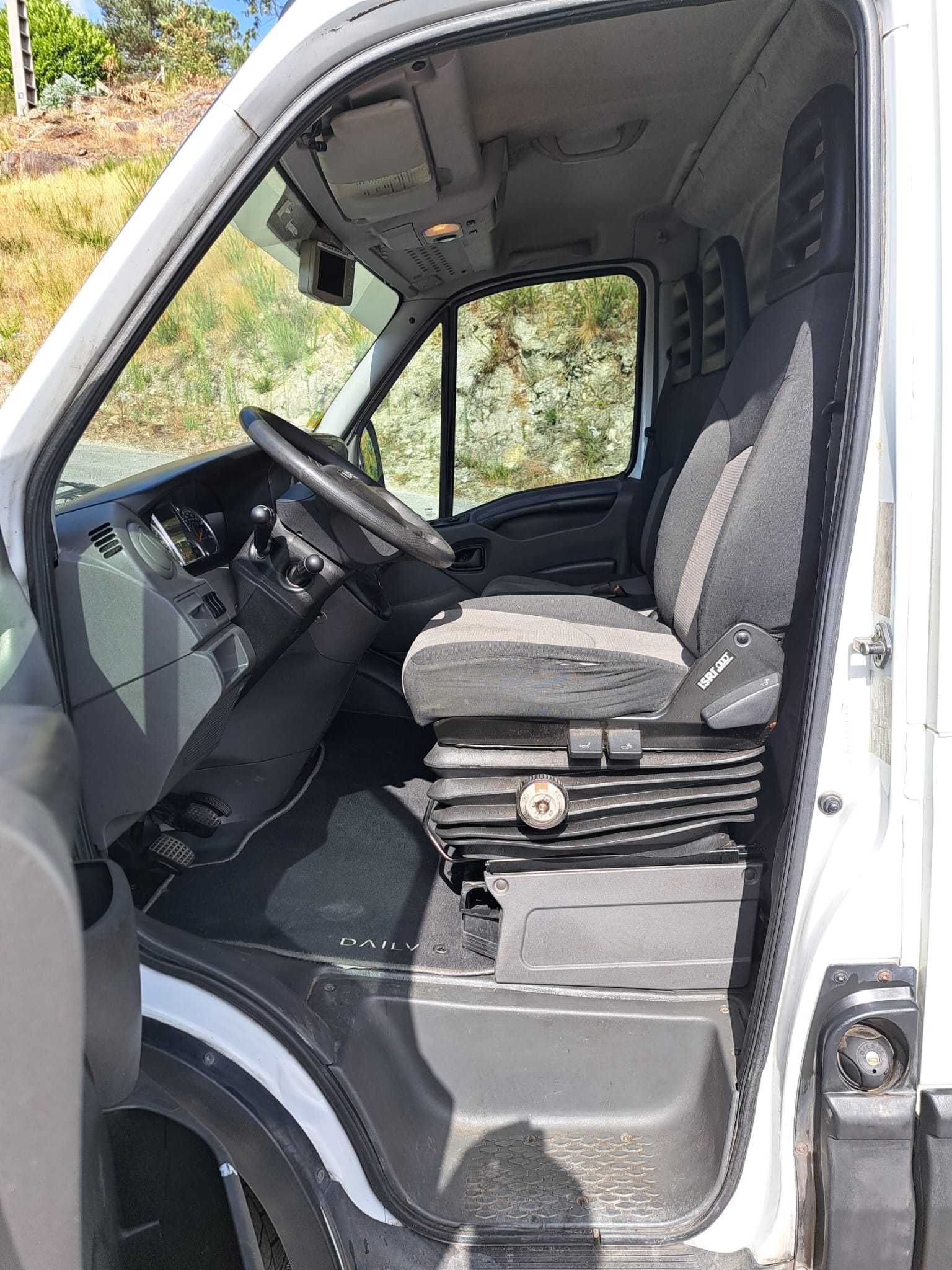 IVECO DAILY 35S13 2.3L 126 CH