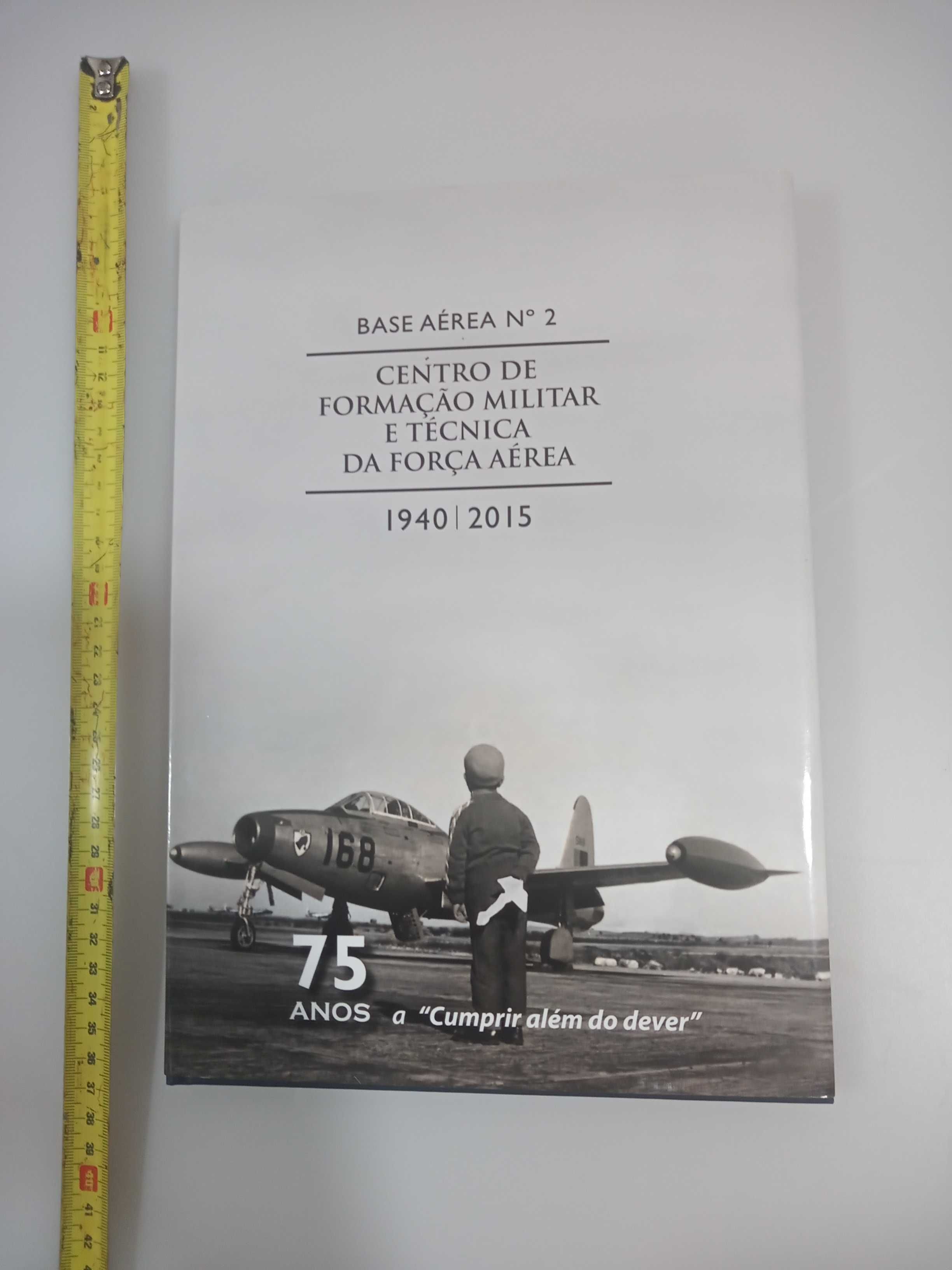 Livro 75 Anos da Base da Ota